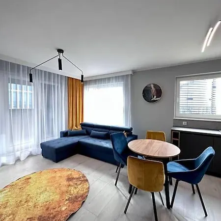 New Apart - Next To Sky Tower Wroclaw